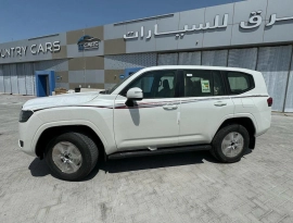 Toyota Land Cruiser GXR MID