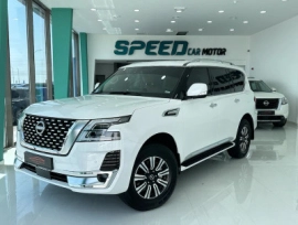 Nissan Patrol SE Titanium