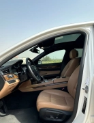 BMW 7-Series 730Li