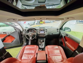 Volkswagen Tiguan Sport &amp; Style SEL