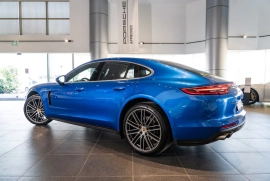 Porsche Panamera 4S