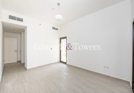 Community View | Unfurnished | High Floor