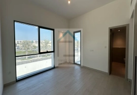 Type B 3BR+M Spacious Townhouse - Close to Pool