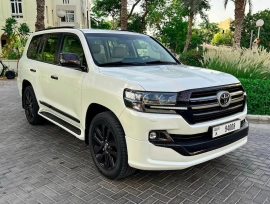 Toyota Land Cruiser GXR Grand Touring