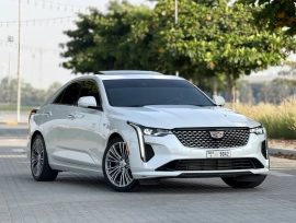 Cadillac CT4 Premium Luxury