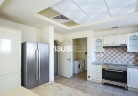 Park Backing C1 | Walking Distance to Els Club