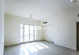 Park Backing C1 | Walking Distance to Els Club