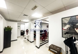 Vacant | Partitioned | Fitted | Close To Metro