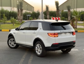 Land Rover Discovery R-Dynamic HSE