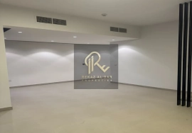 Free hold|3BR Corner Th|Single row|move in now