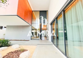 High Ceiling | Direct on the Park | Ethir