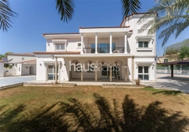 Large Corner Plot | Perfect for Renovation