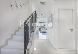 GENUINE RESALE | WYNN AND SEA VIEW | ON THE BEACH