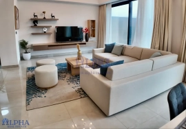 Smart Home|Canal View| Private Backyard