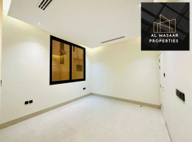 villa with personal finishing for sale directly