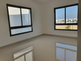 5BDR PLUS MAID LARGE DANA VILLA FOR SALE