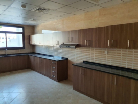 5BDR PLUS MAID LARGE DANA VILLA FOR SALE