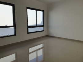 5BDR PLUS MAID LARGE DANA VILLA FOR SALE