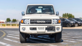 2022 Land cruiser 71 4.0 Petrol MT 70th university