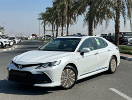 TOYOTA CAMRY 2.5 GLE PETROL