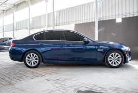 BMW 528 XI (Clean Title)