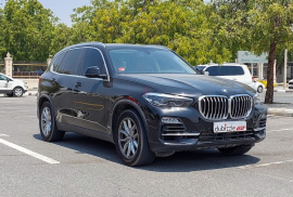 AED2,034/month | 2019 BMW X5 Xdrive 40i | GCC Spec