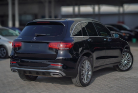 مرسيدس بنز GLC 300