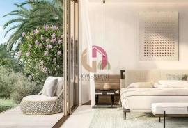 Beach Access | Huge Plot | Single Row | Genuine Re