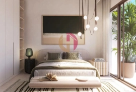 Genuine Resale | Waterfront View | Single Row