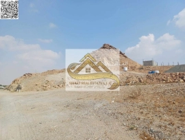 corner residentially land in Manama 8 number 4 roa