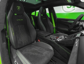 PERFORMANTE -BRAND NEW- FULL CARBON EXTERIOR