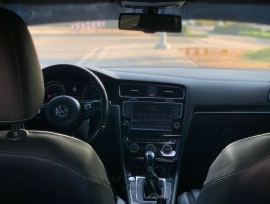 Volkswagen Golf 2015 R